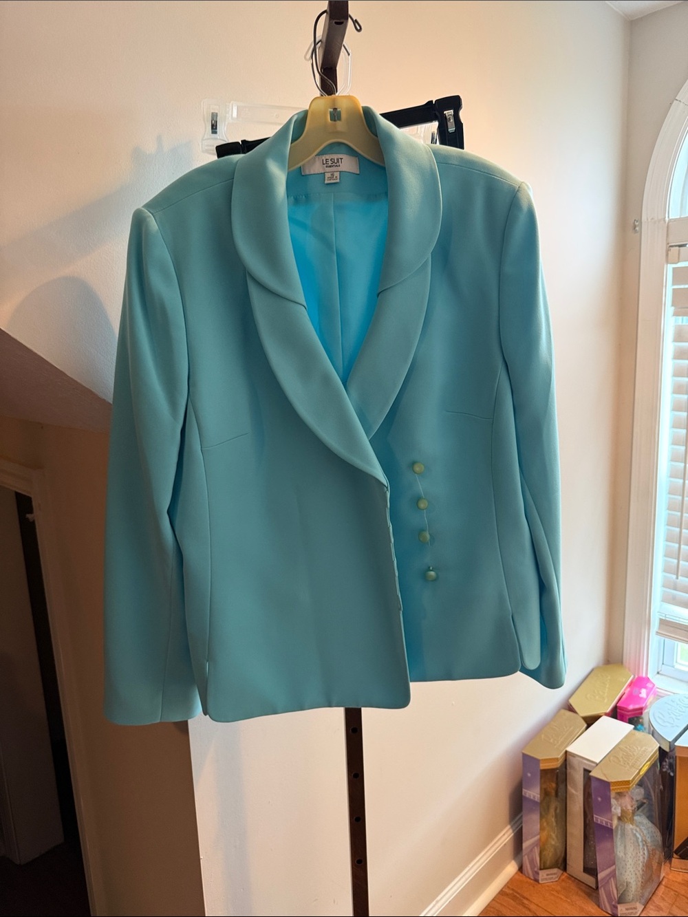 Le Suit Aqua Satin Shawl Collar Blazer